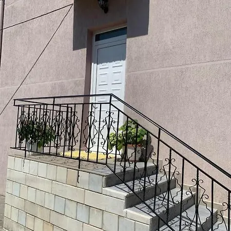 Apartmán Hillside